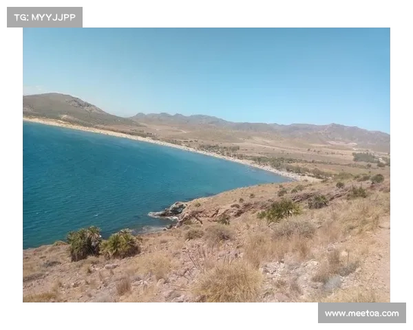 阿尔梅里亚周边旅游探索：历史遗迹、美食文化与自然风光的完美融合